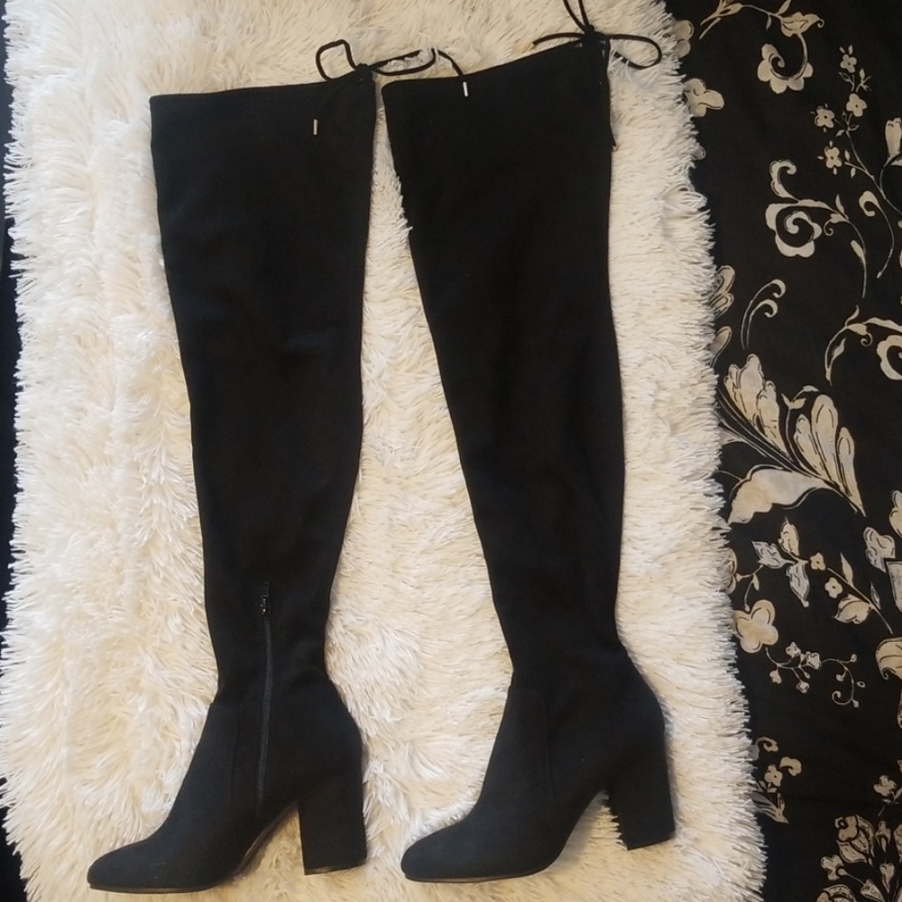 NEW Christian Siriano Maya Thigh High Boots